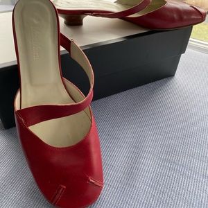 MAX MARA red leather mules with kitten heel
